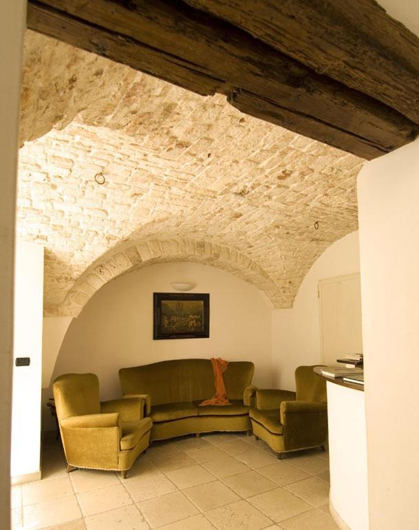 Hotel Palazzo D'Erchia กอนแวร์ซาโน ภายนอก รูปภาพ