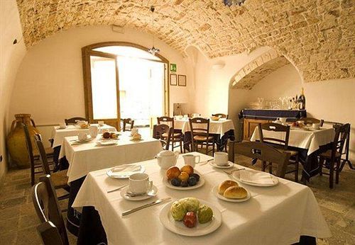 Hotel Palazzo D'Erchia กอนแวร์ซาโน ภายนอก รูปภาพ